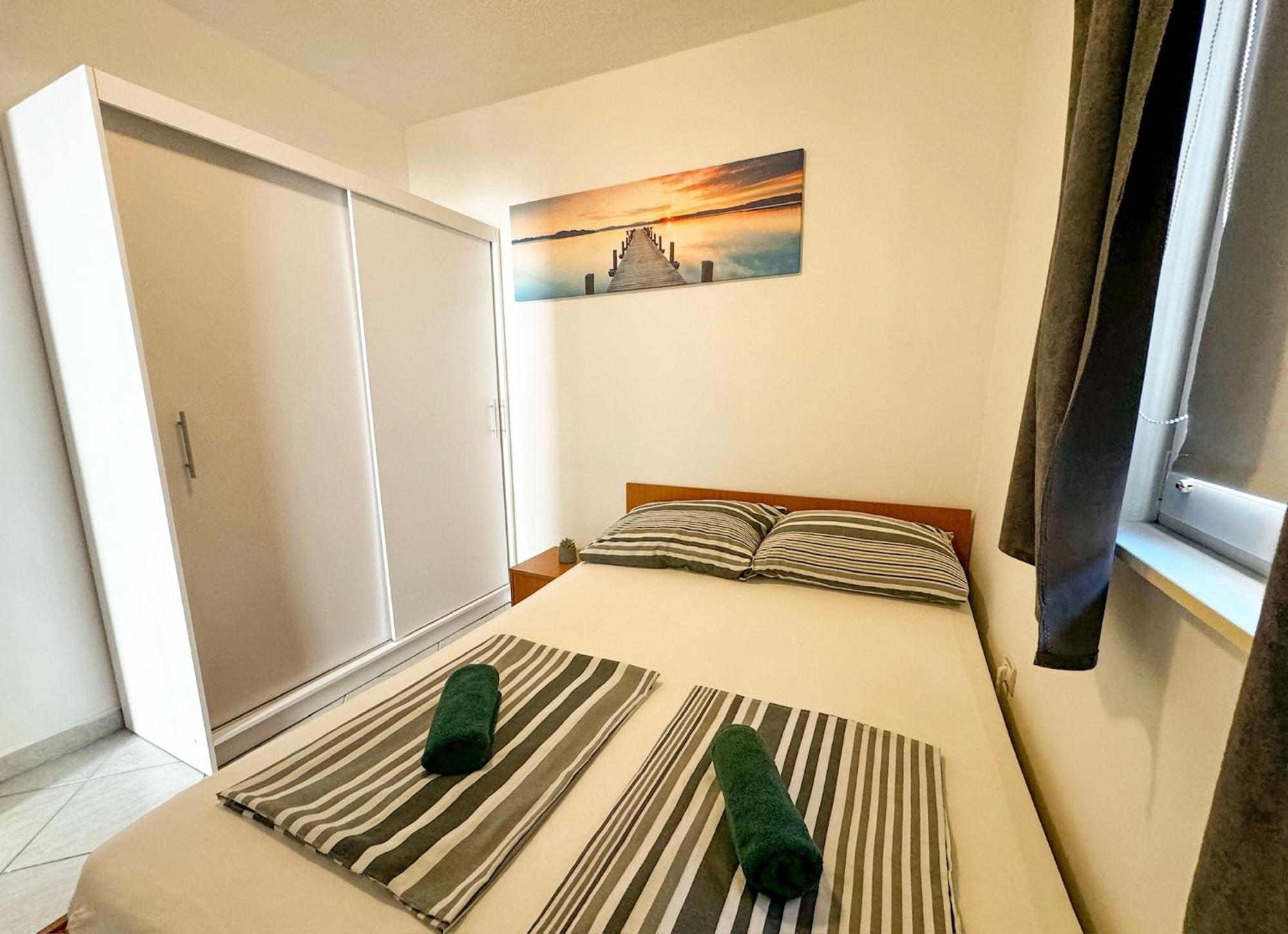 Apartmani Cvangic Vir Dış mekan fotoğraf